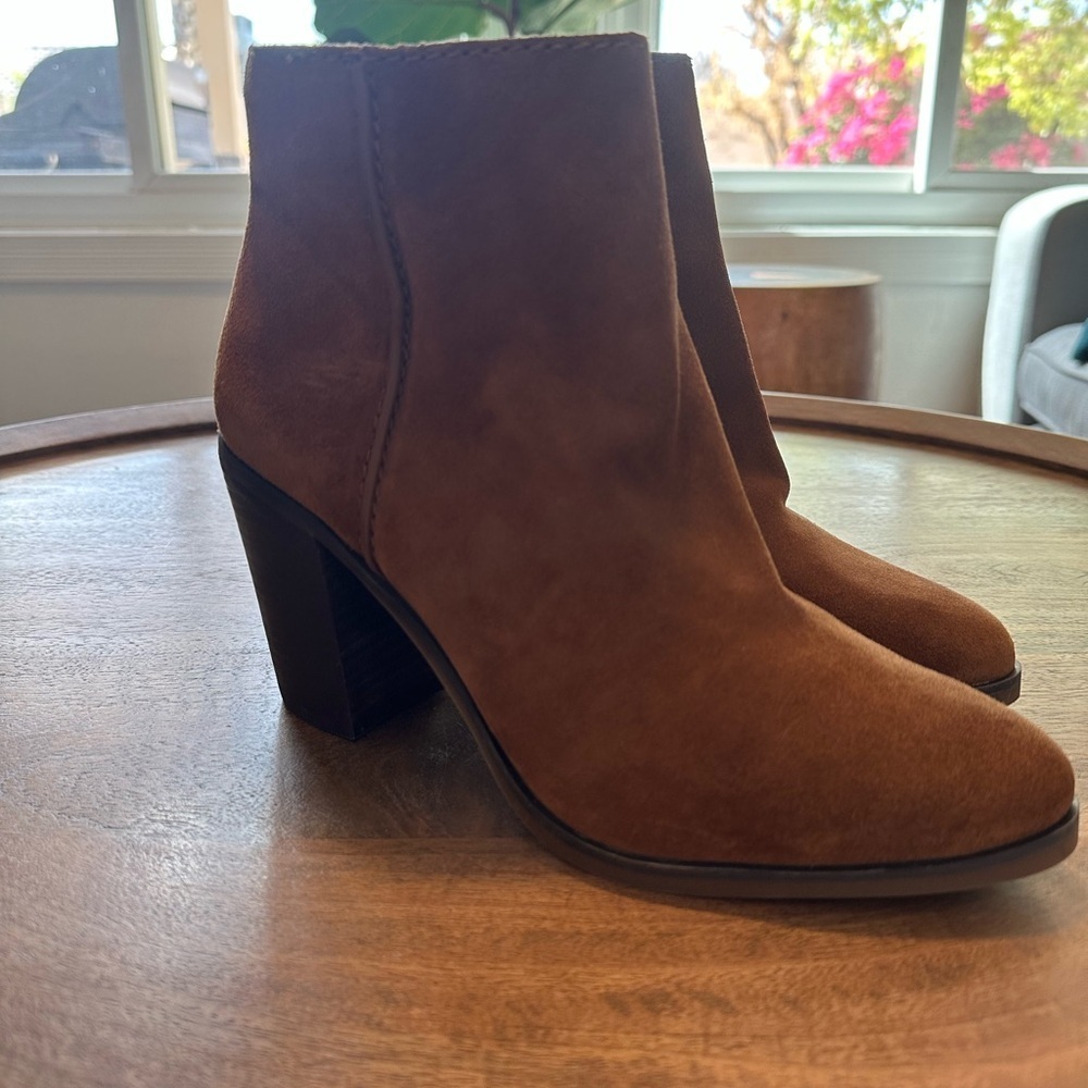 Aldo Womens Ankle Boots Almond Toe Zip Up Block Heels Cowgirl Suede Brown Size 9